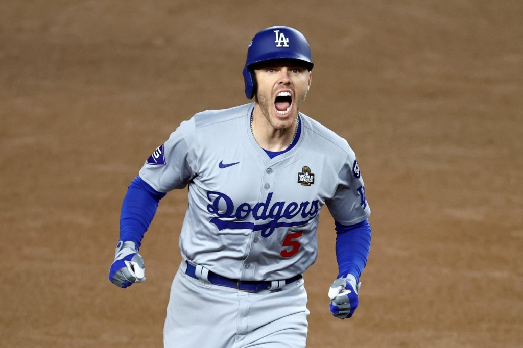 MLB 世界大賽第4戰分析:弗里曼跨屆連5場開轟,道奇隊聽牌