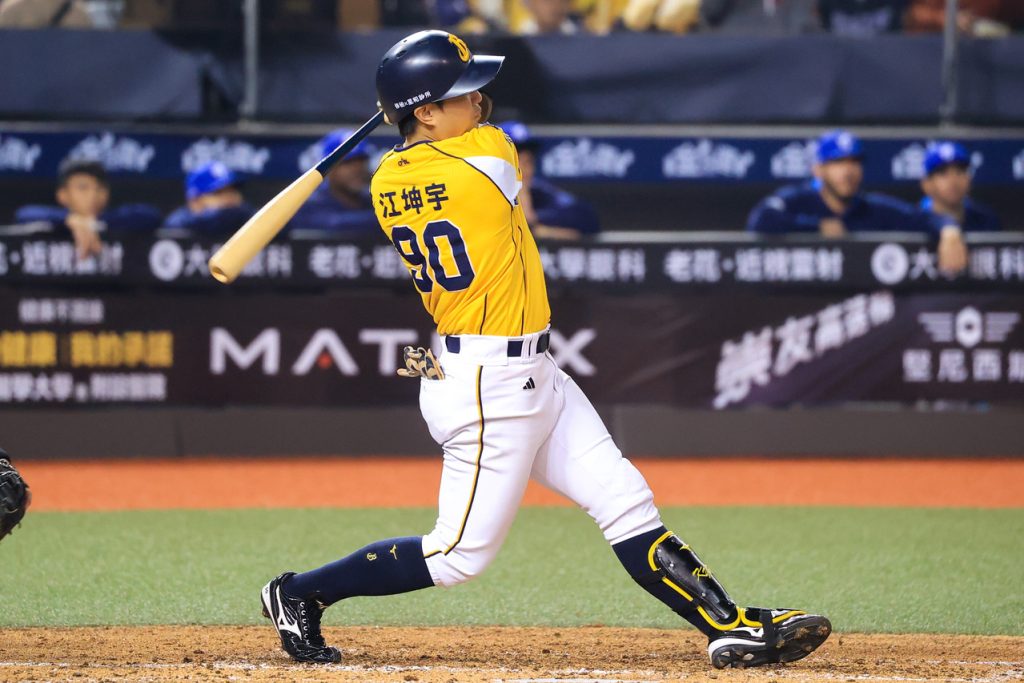 江坤宇清壘安打+黃博多神投助兄弟奪首勝