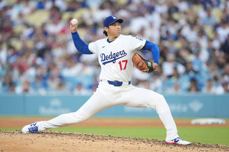 洛杉磯道奇大谷翔平登板投球姿勢，準備迎戰費城人