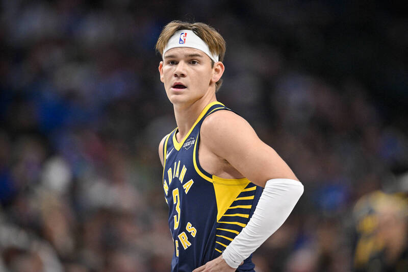NBA溜馬裁掉三屆灌籃王Mac McClung，改簽資深控衛Monte Morris補強後場。