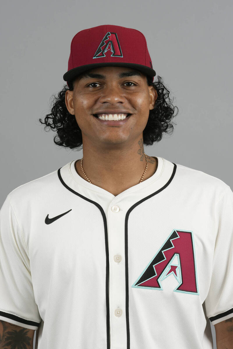 前百大新秀外野手帕什身穿響尾蛇球衣的官方定裝照