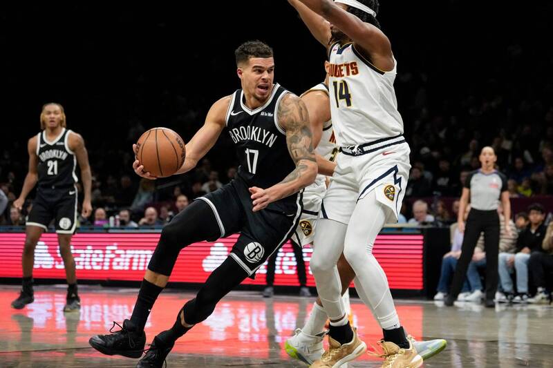 Michael Porter Jr. 身披籃網球衣對戰金塊突破防守進攻
