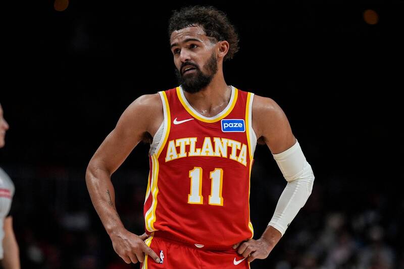 老鷹球星楊恩在場上神情凝重，本季受傷病影響出賽狀況起伏