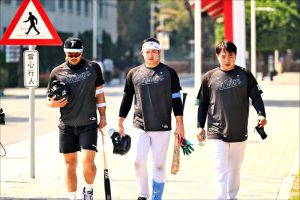 台灣隊教練潘威倫談經典賽台日大戰與應戰山本由伸策略畫面