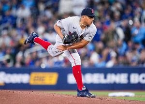 紅襪隊明星左投蘇亞雷斯（Ranger Suarez）在場上奮力投球，全場狂飆 10 次三振壓制藍鳥打線。